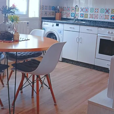 Sobreira En Centro Con Wifi Apartment